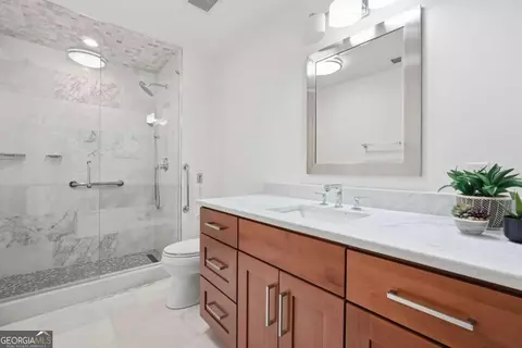 300 Johnson Ferry Rd NE #A115, Atlanta, GA 30328