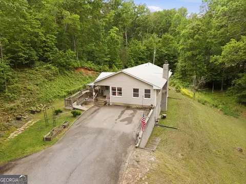 Exterior - 169 N Pinecrest Rd, Toccoa, GA 30577 photo 10 of 16