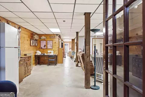 Entry Way - 169 N Pinecrest Rd, Toccoa, GA 30577 photo 6 of 8