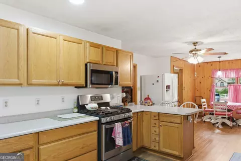 Kitchen - 169 N Pinecrest Rd, Toccoa, GA 30577 photo 1 of 3
