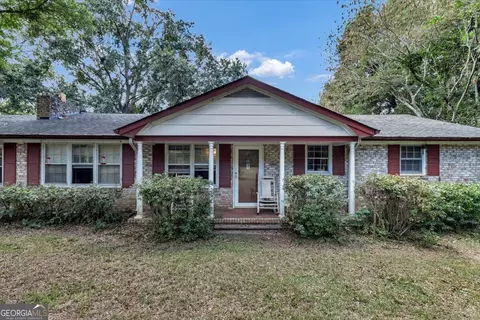 Exterior - 2380 Keys Ferry Rd, Jackson, GA 30233 photo 4 of 10