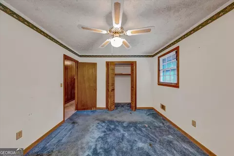 Bedroom - 2380 Keys Ferry Rd, Jackson, GA 30233 photo 2 of 7