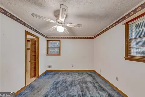 Bedroom - 2380 Keys Ferry Rd, Jackson, GA 30233 photo 3 of 7