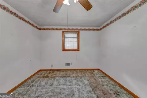 Bedroom - 2380 Keys Ferry Rd, Jackson, GA 30233 photo 6 of 7