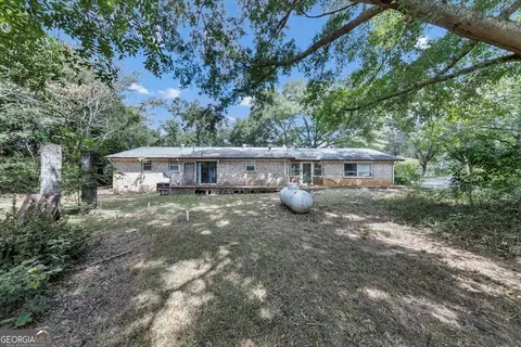 Exterior - 2380 Keys Ferry Rd, Jackson, GA 30233 photo 9 of 10