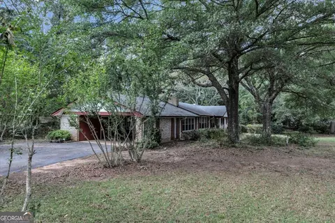 Exterior - 2380 Keys Ferry Rd, Jackson, GA 30233 photo 1 of 10