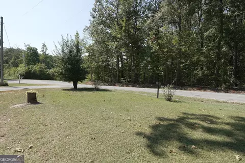 Exterior - 4030 Oak Dr, Cedar Bluff, AL 35959 photo 4 of 9