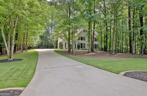 255 Inverness Shores Dr, Fayetteville, GA 30215