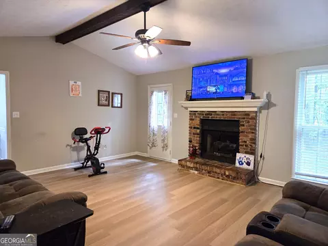 Living - 104 Cedar Creek Ct, Lagrange, GA 30240 photo 3 of 3