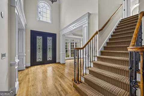Entry Way - 5545 Stoneleigh Dr, Suwanee, GA 30024 photo 2 of 5