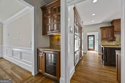 Entry Way - 5545 Stoneleigh Dr, Suwanee, GA 30024 photo 3 of 5