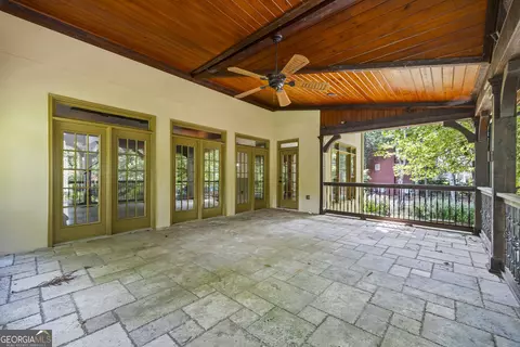 Exterior - 5545 Stoneleigh Dr, Suwanee, GA 30024 photo 5 of 9