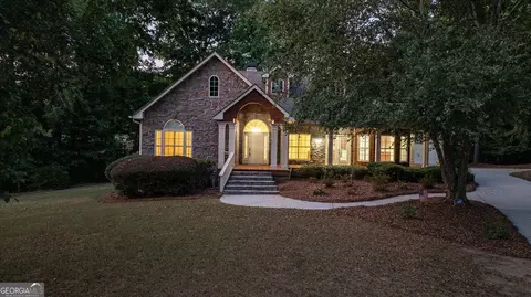 Exterior - 1805 Stephens Ct, Monroe, GA 30656 photo 14 of 32