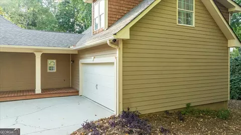 Exterior - 1805 Stephens Ct, Monroe, GA 30656 photo 6 of 32
