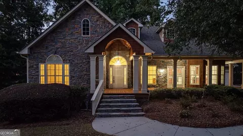 Exterior - 1805 Stephens Ct, Monroe, GA 30656 photo 24 of 32