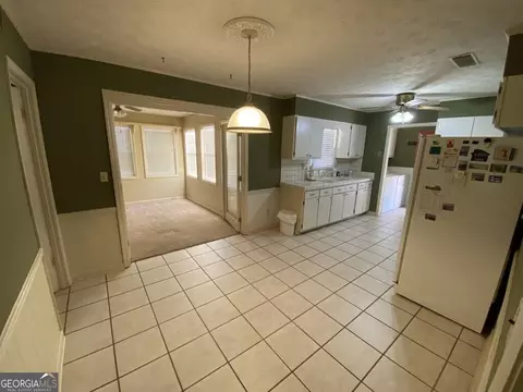 215 Hillside Dr, Dublin, GA 31021 photo 3