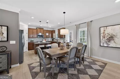Dining - 115 Shire Loop, Calhoun, GA 30701 photo 3 of 5