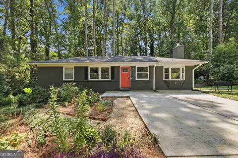 3095 Hollywood Dr, Decatur, GA 30033