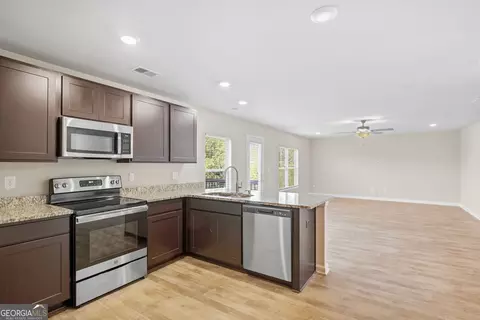 Other - 399 Toronto Cir, Hampton, GA 30228 photo 2 of 13