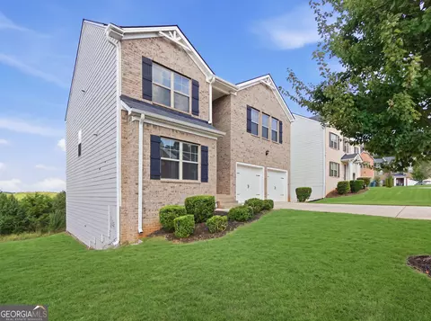 Exterior - 399 Toronto Cir, Hampton, GA 30228 photo 3 of 5