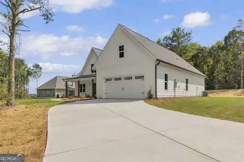 Exterior - 1863 Hoods Mill Rd, Commerce, GA 30529 photo 2 of 12