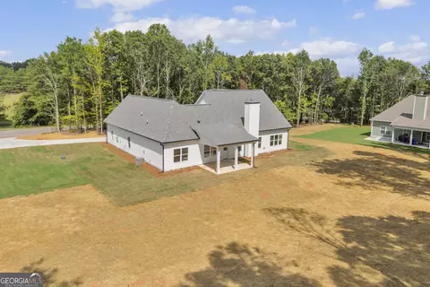 Exterior - 1863 Hoods Mill Rd, Commerce, GA 30529 photo 10 of 12