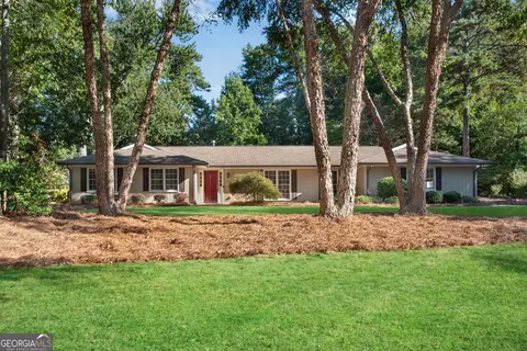 289 Northgate Trce, Roswell, GA 30075