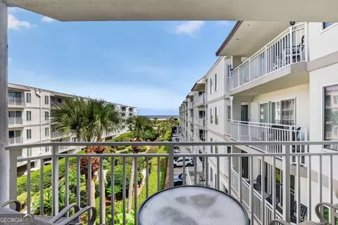 1440 Ocean Blvd #321, St. Simons, GA 31522