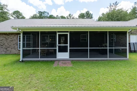 Exterior - 130 Colby Cir, Dublin, GA 31021 photo 13 of 16