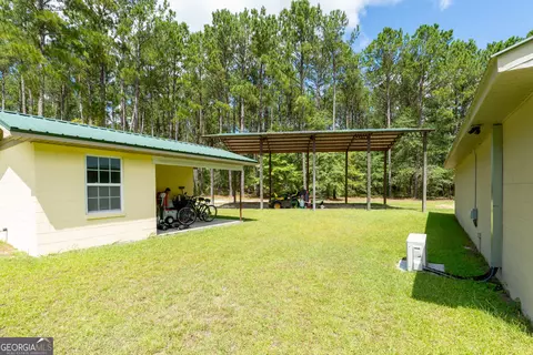 Exterior - 130 Colby Cir, Dublin, GA 31021 photo 14 of 16