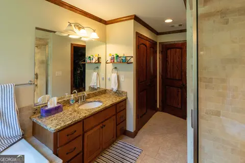 Bath - 130 Colby Cir, Dublin, GA 31021 photo 8 of 8