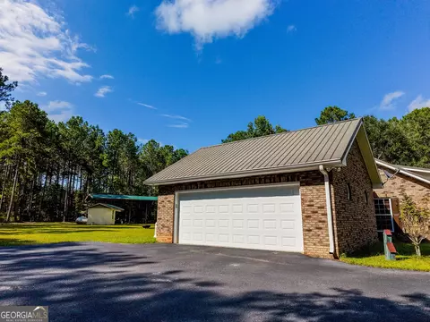 Other - 130 Colby Cir, Dublin, GA 31021 photo 7 of 28