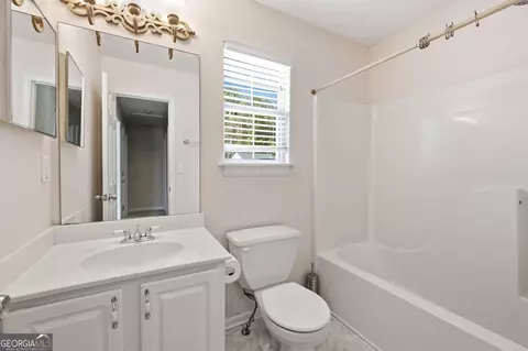 Bath - 3279 Benthollow Ln, Duluth, GA 30096 photo 4 of 4