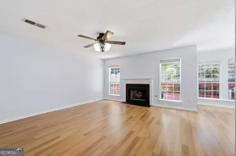 Living - 3279 Benthollow Ln, Duluth, GA 30096 photo 1 of 2