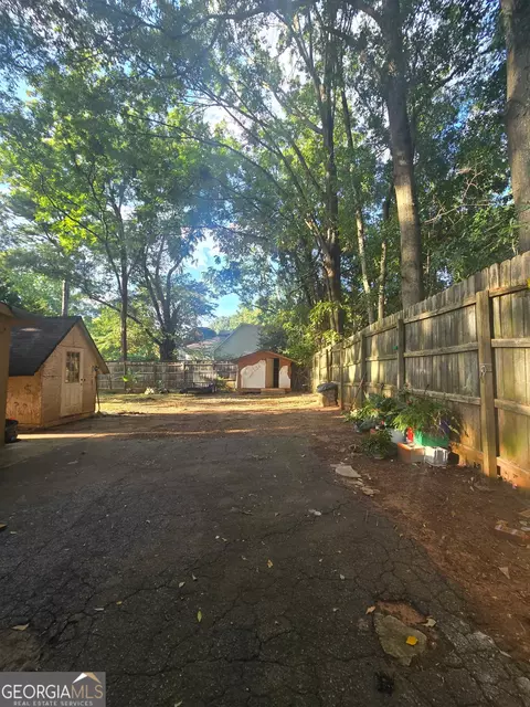 1203 Medlin St SE, Smyrna, GA 30080