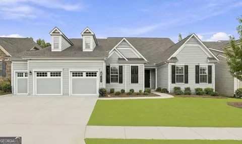 204 Cottonwood Cir, Peachtree City, GA 30269