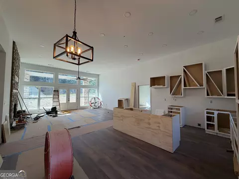Living - 960 Cameron Mill Rd, Lagrange, GA 30240 photo 3 of 3