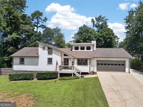 6164 Pinedale Ln, Douglasville, GA 30135