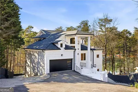 2390 Peachtree Rd, Cumming, GA 30041