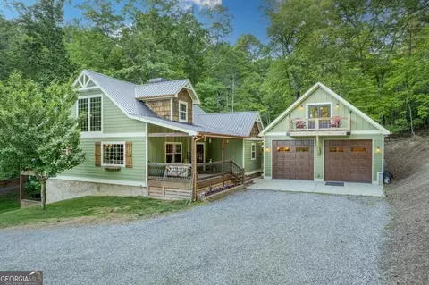 481 Mountain Top Dr, Blue Ridge, GA 30513