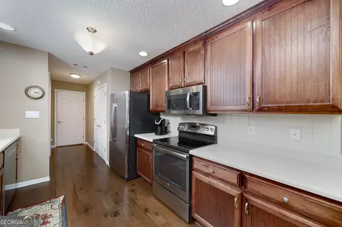 Kitchen - 237 Prominent Loop, Mcdonough, GA 30253 photo 2 of 3