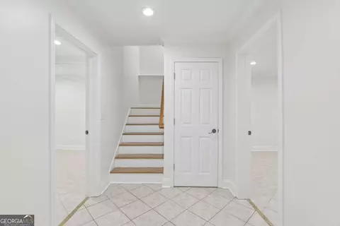 Entry Way - Undisclosed, Suwanee, GA 30024 photo 1 of 1