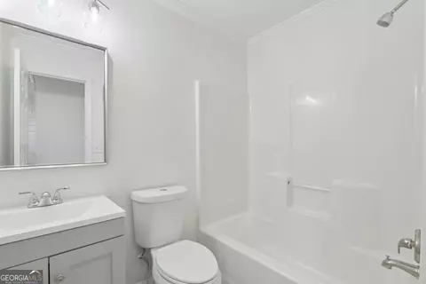Bath - Undisclosed, Suwanee, GA 30024 photo 3 of 4