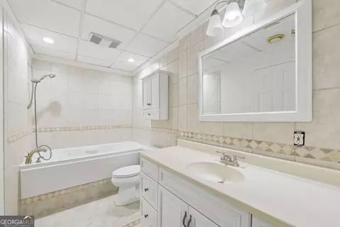 Bath - Undisclosed, Suwanee, GA 30024 photo 4 of 4