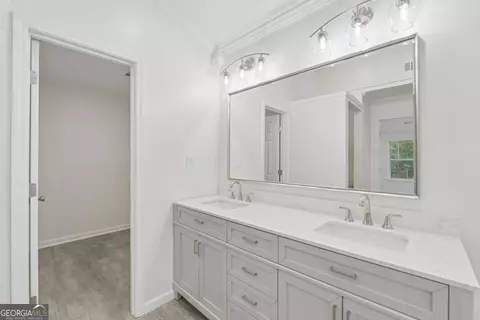Bath - Undisclosed, Suwanee, GA 30024 photo 1 of 4