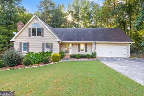 17 Mountain Oaks Dr, Carrollton, GA 30116