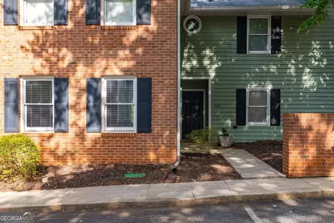 345 Research Dr #220, Athens, GA 30605