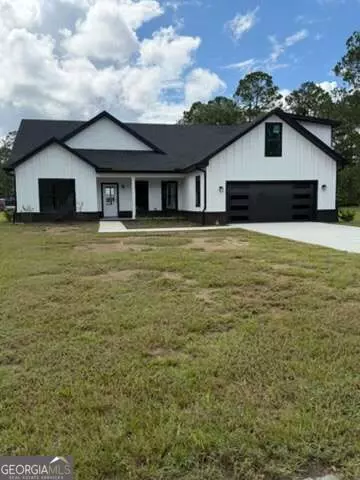 243 Charlton St, Jesup, GA 31545