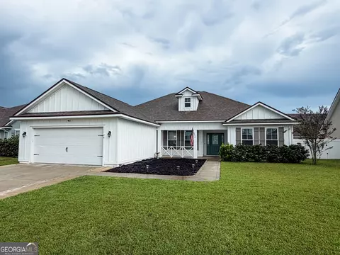 106 Pomegranate St, Kingsland, GA 31548