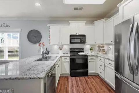 Kitchen - 175 Pratt Dr, Covington, GA 30014 photo 1 of 2